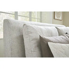 Letto a piattaforma imbottito marrone chiaro, testiera affusolata, Queen/California King
