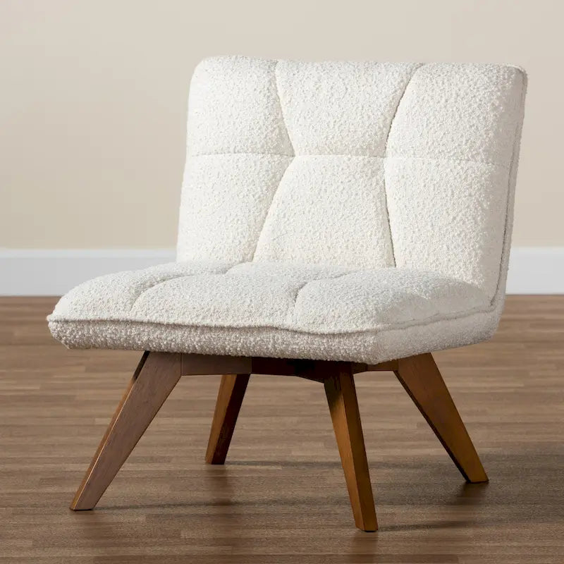 Poltrona accent Japandi in bouclé bianco con gambe in noce, singola