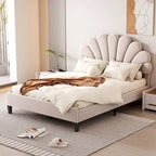 Letto Imbottito con Piattaforma in Velluto Rosso Fagiolo / Beige con Testiera a Fiori, Matrimoniale Francese/Matrimoniale