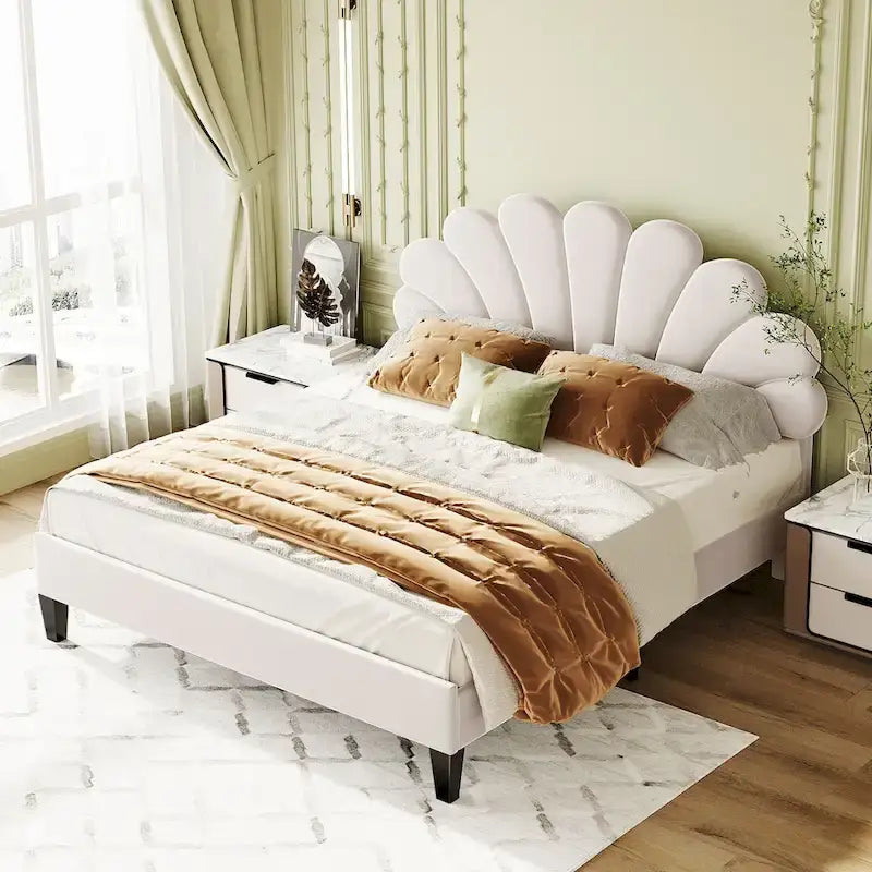 Letto Imbottito con Piattaforma in Velluto Rosso Fagiolo / Beige con Testiera a Fiori, Matrimoniale Francese/Matrimoniale