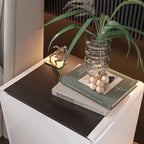Comodino bianco/marrone lucido con LED e 2 cassetti
