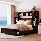 Letto contenitore Full Size grigio/bianco/espresso con ripiani e cassetti nella testiera, per 1-2 persone