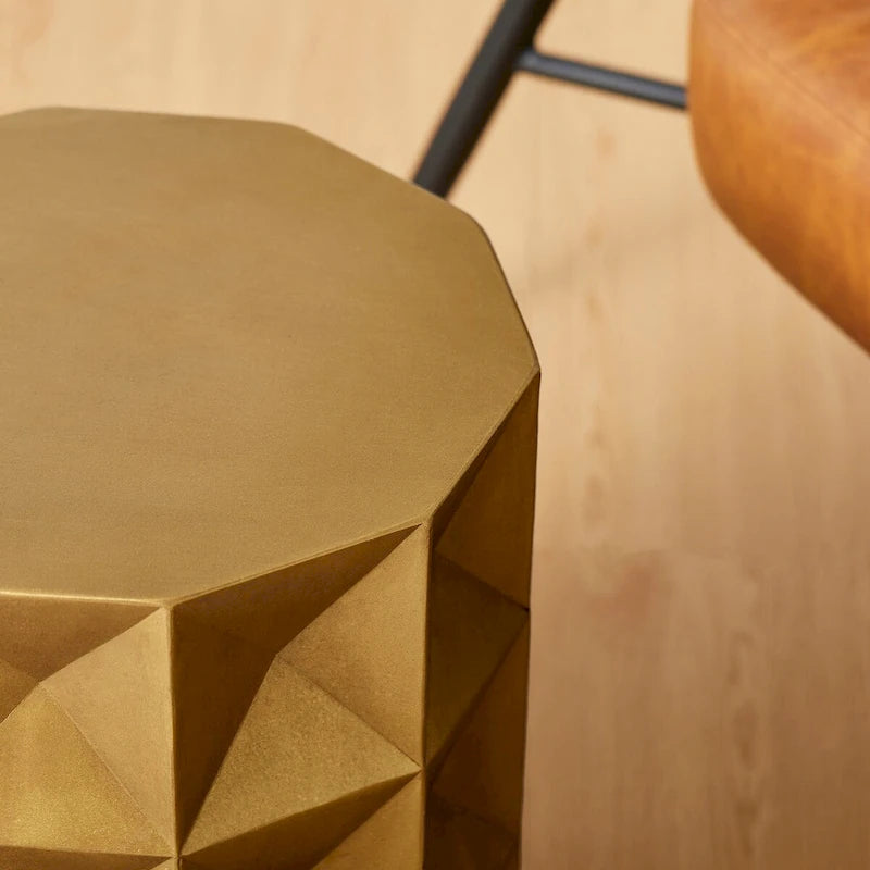 Sgabello/Tavolino d'appoggio geometrico dorato per 1 persona